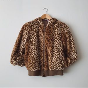 Classic 90s soft faux fur leopard hoodies